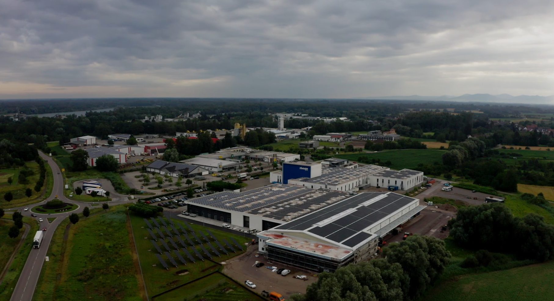 Neue Werkshalle für Zimmer in Rheinau